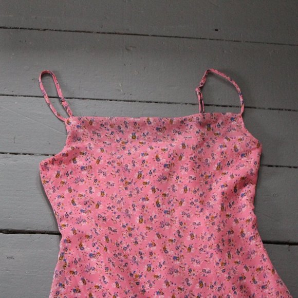 Pink chiffon midi cowl neck DOLLSKILL small - Picture 4 of 7